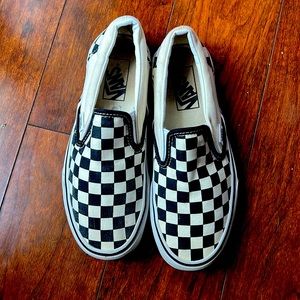 Youth checkered vans size 5Y